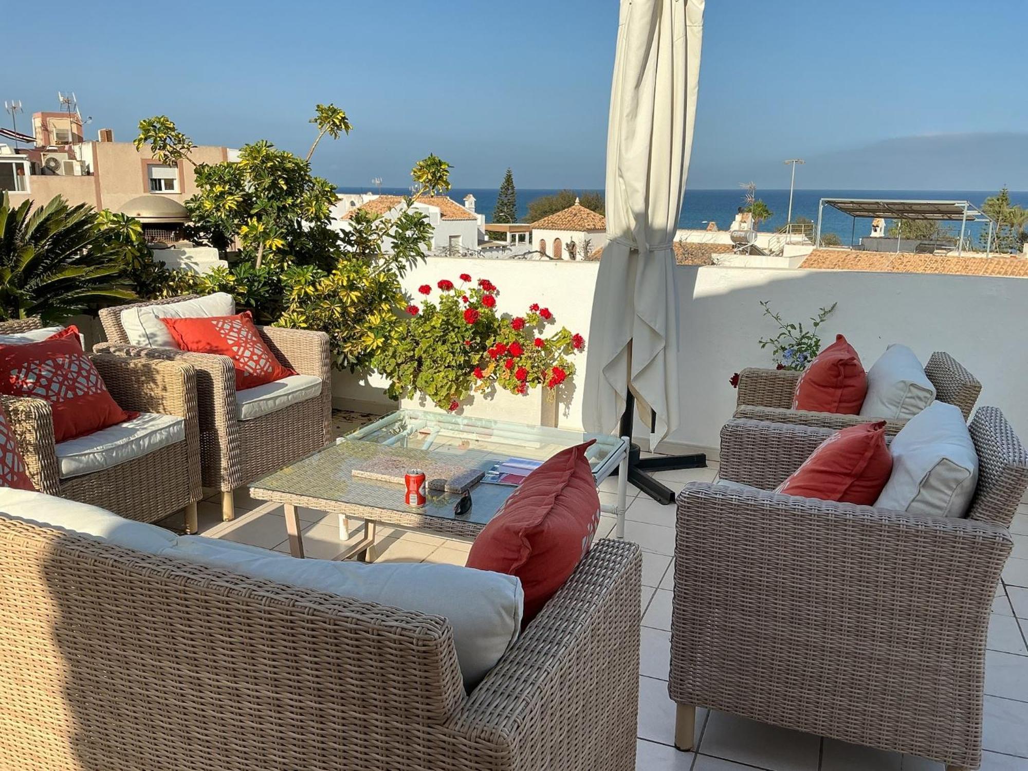 Large Villa Private Pool And Garden Near Beach Рокетас-де-Мар Экстерьер фото