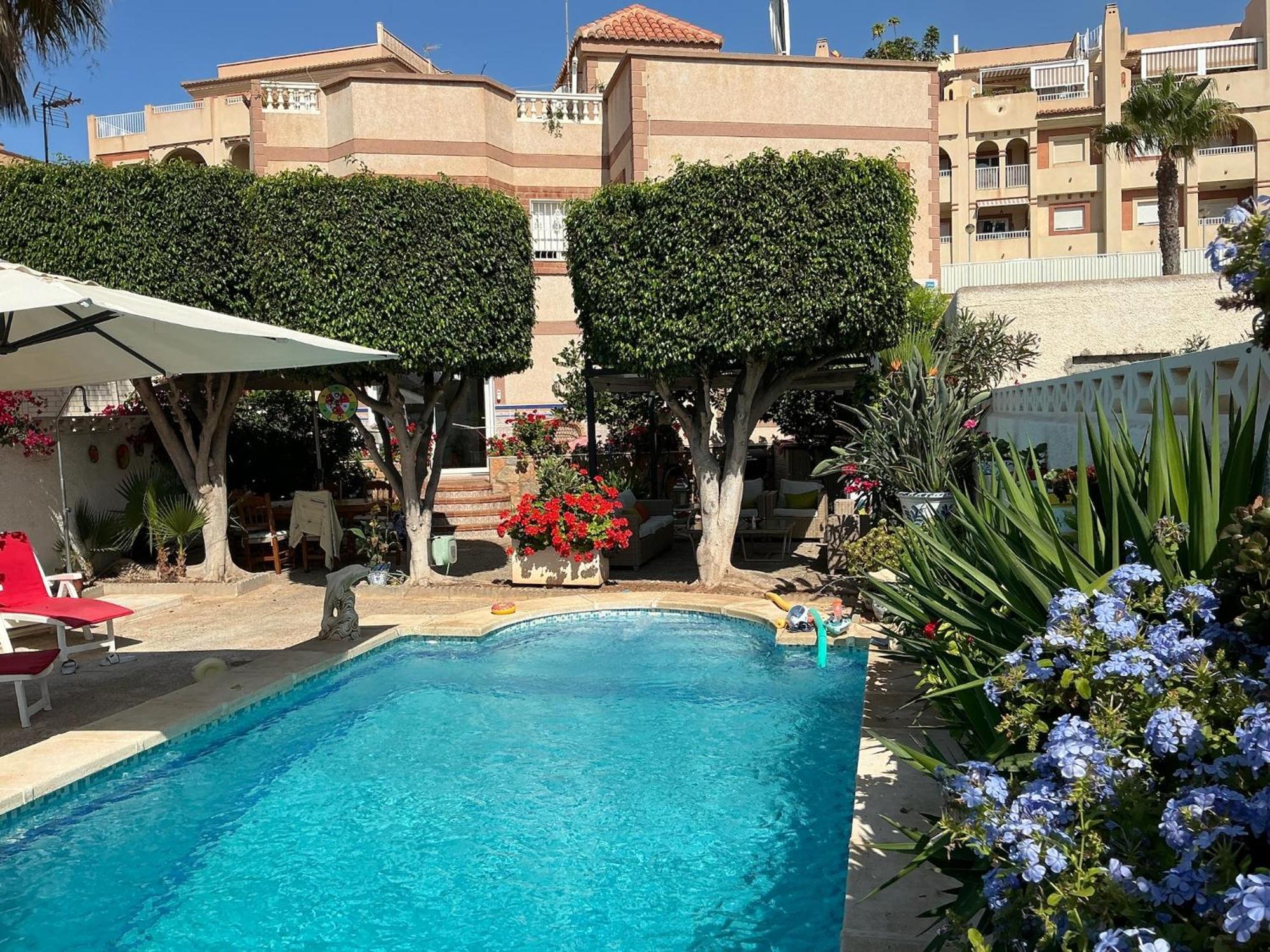 Large Villa Private Pool And Garden Near Beach Рокетас-де-Мар Экстерьер фото